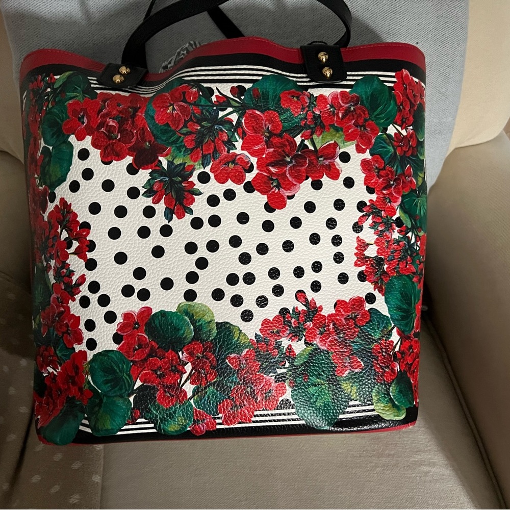 Dolce & Gabbana: Geranium Printed Leather Shopper Bag BEATRICE